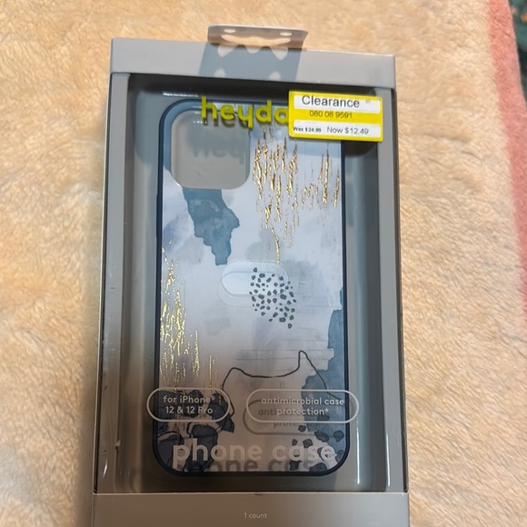 NWT Heyday Blue and Gold iPhone Case for iPhone 12/12 Pro - Picture 1 of 2